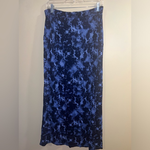 Tie Die Maxi Skirt - Picture 2 of 4